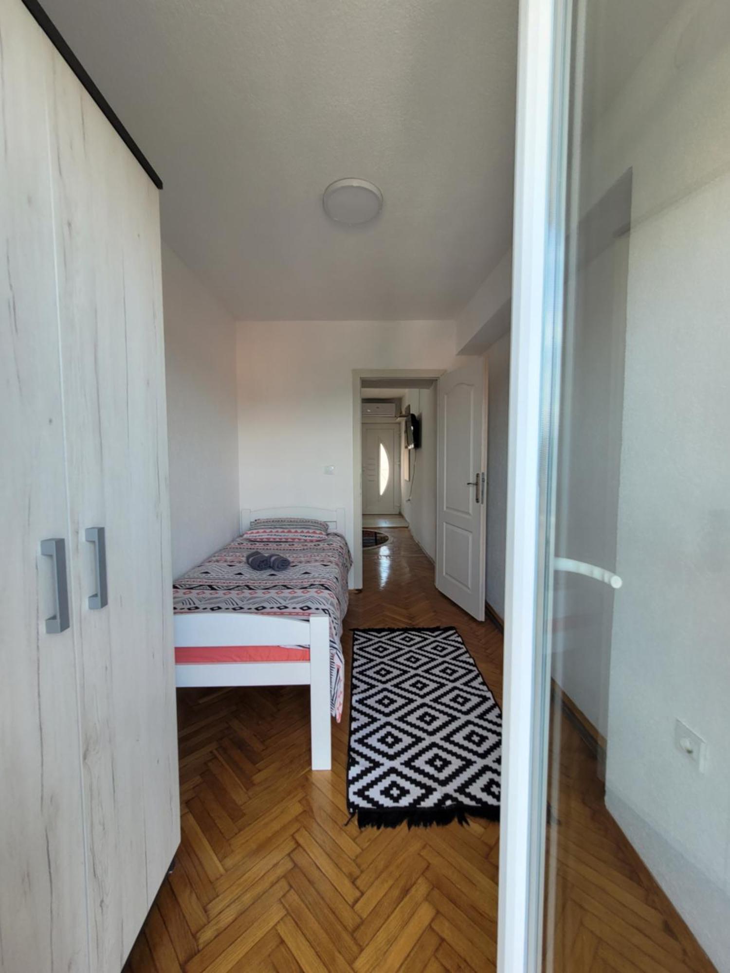 Apartmani Elegance Tuzla Kültér fotó