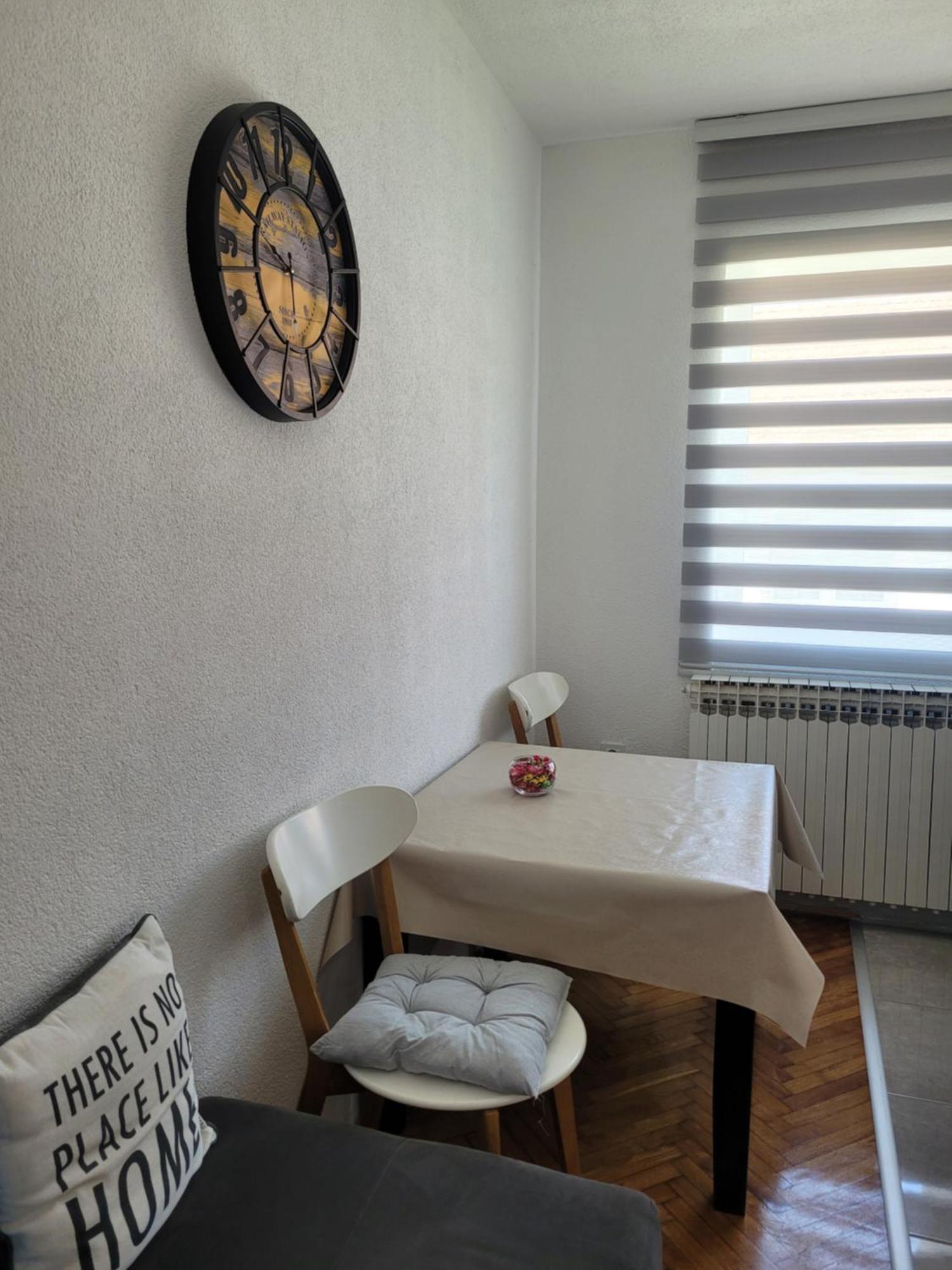 Apartmani Elegance Tuzla Kültér fotó